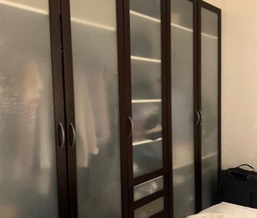 1 Bed Flat, Stockwell Road, SW9 - Photo 2