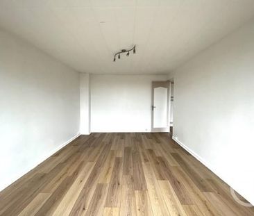 Location Appartement 2 pièces 53m² ORSAY 91400 - Photo 2