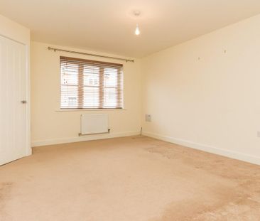 3 bedroom semi-detached house to rent - Photo 6