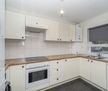 2 bedroom flat to rent - Photo 6