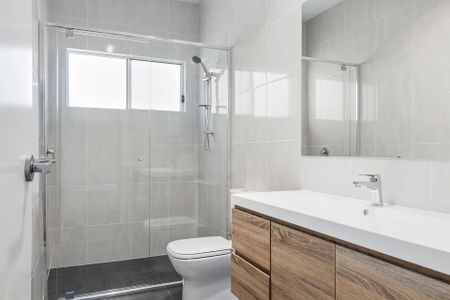 4 Prince Street, Belmont North NSW 2280 - Photo 5