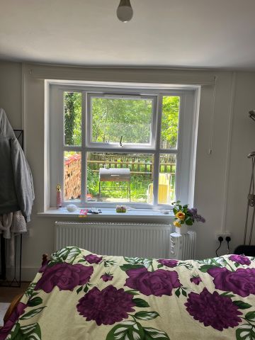 Room in a Shared Flat, Ravensbourne Road, SE6 - Photo 3