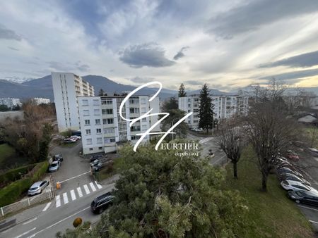 Saint Martin D'hères - Appartement T1 Meublé - Repeint à neuf - Photo 2