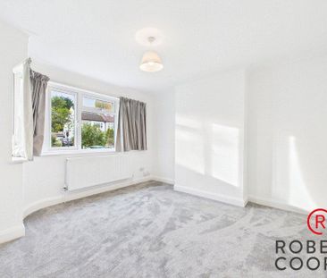 3 bedroom semi-detached house to rent - Photo 2