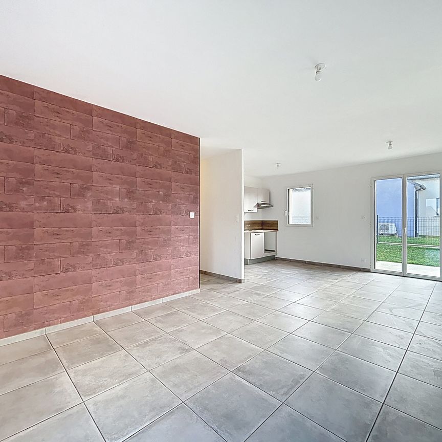 Location Maison 4 pièces 70m² HAMBYE 50450 - Photo 1