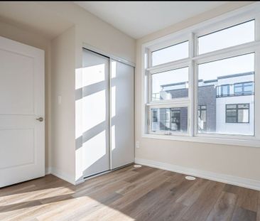For Lease - 1585 Rose Way Unit# 102, Milton, Ontario - Photo 2