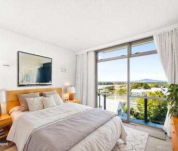 The Best View in Town! - Photo 1