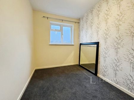 2 bedroom house to rent Sandpiper Close, Worcester, Worcestershire, WR5 - Photo 2