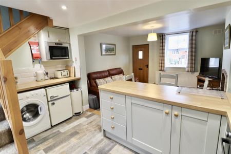 2 bedroom house to rent - Photo 4