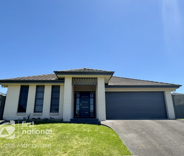 10 Redmond Circuit, Cameron Park NSW 2285 - House For Rent | Domain - Photo 1