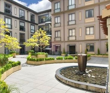 Ready-to-move-in Fully Furnished unit & 2 Carparks - Photo 4