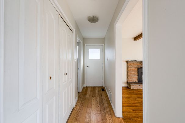 For Lease - 586 Creekview Circle, Pickering, Ontario - Photo 1