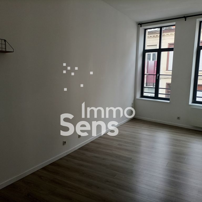 Location appartement - Lille VIEUX LILLE - Photo 1