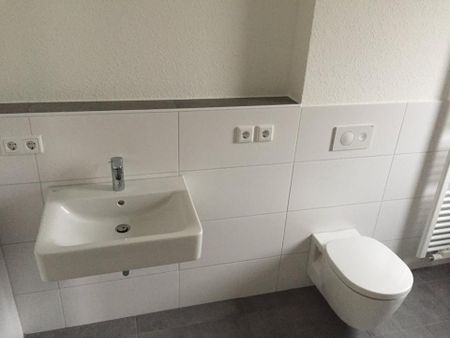 Moderne 3-Zimmer-Penthousewohnung in Gießen-Allendorf - Photo 3