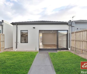 A well-presented home offering exceptional comfort and convenience.. - Photo 1