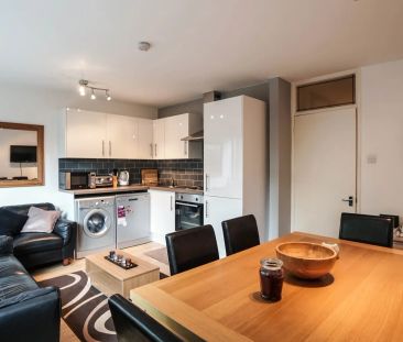 Portland Grove – Room 2 - Photo 2