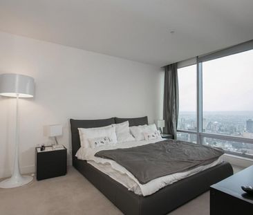 Condo in Downtown Vancouver, BC - Photo 3