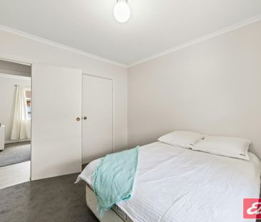 Great Location, Neat and Tidy Home! - Photo 6