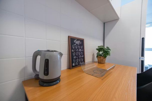 Avinguda del Primat Reig, Valencia, Valencian Community 46010 - Photo 1