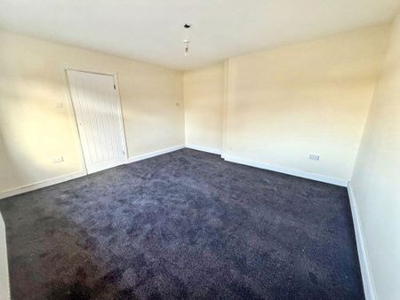 3 bed semi-detached house to rent in NE13 - Photo 2