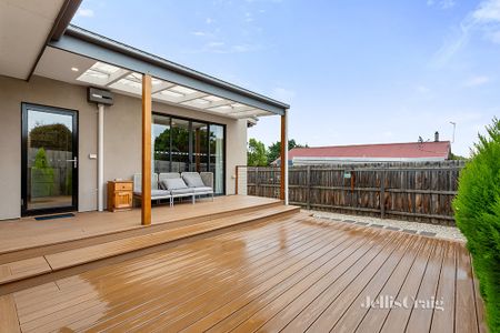 1A Campbell Road, Briar Hill - Photo 3