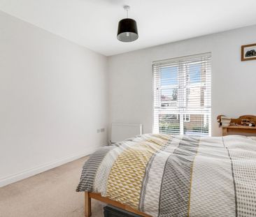 2 Bedroom - Photo 6