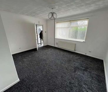 Barchester Avenue, Bolton, BL2 - Photo 1