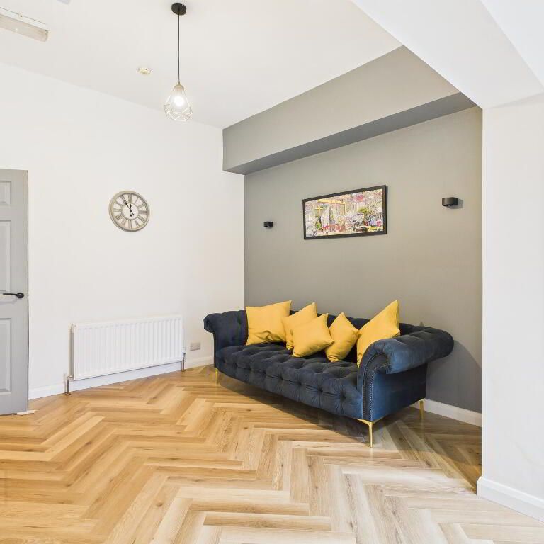 Room 1, 419 Woodstock Road, Cregagh Road, Belfast, BT6 8PW - Photo 1