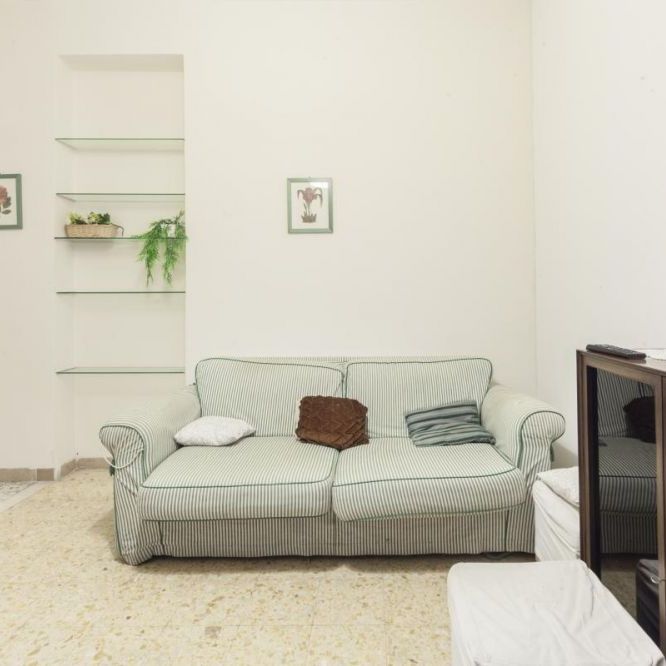 Large room in Via Targioni Tozzetti - Photo 1