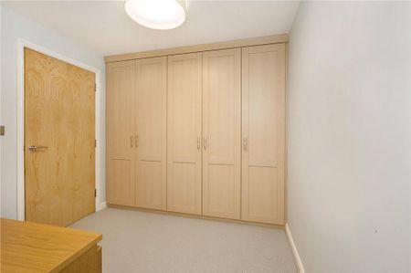 3 bedroom apartment to rent - Photo 3