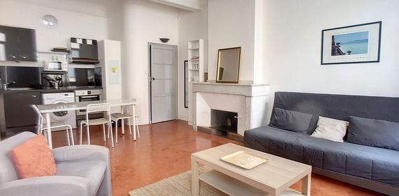 Appartement Aix-en-provence 1 pièce(s) 34 m2 Meublé Centre ville - Photo 2