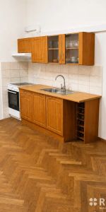 Pronájem bytu 2+kk v bezprostřední blízkosti centra města na ul. Kounicova - Photo 3