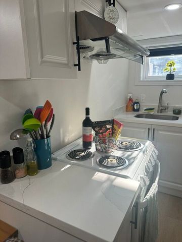 For Lease - 124 malvern Avenue Unit# 1, Toronto, Ontario - Photo 4