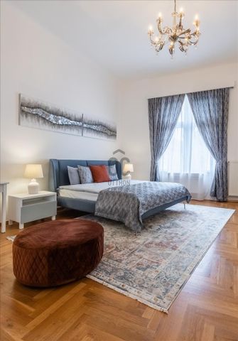 Kiadó újszerű állapotú lakás - Budapest VI. kerület - Photo 4