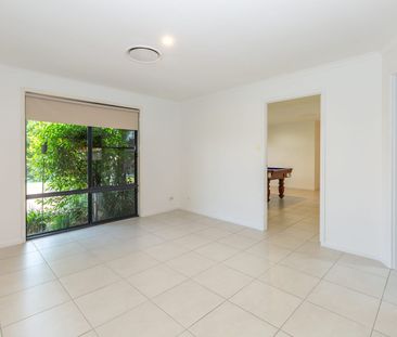 Large Family Home - Photo 2