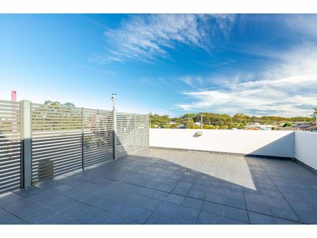 TOP FLOOR TWO BEDROOM UNIT - Photo 3