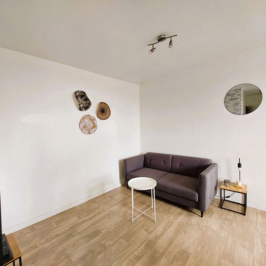 Location Appartement 2 pièces 35m² - Photo 1