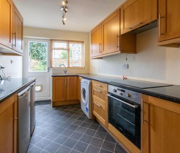 2 bedroom terraced house to rent - Photo 6