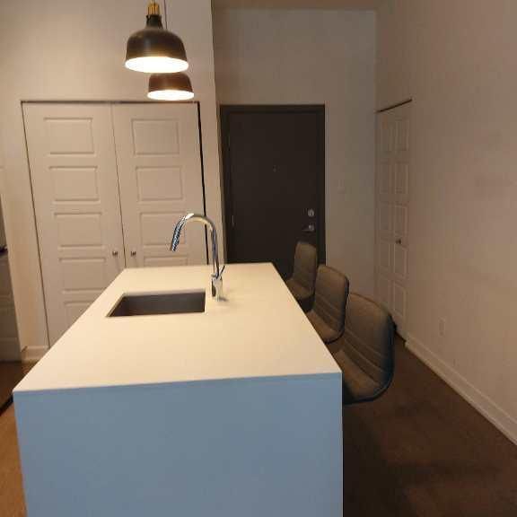 Bel appartement 3½, meublé à louer (1600$/mois) - Photo 1