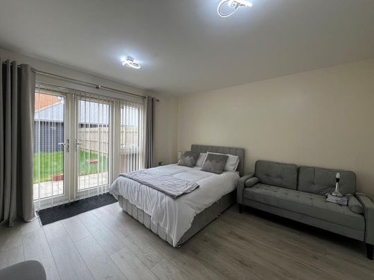 2 bedroom house to rent - Photo 1