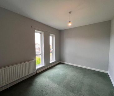 26 Girona Cresent, Portrush, BT56 8PT - Photo 3