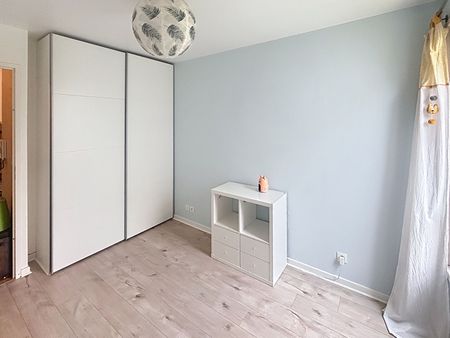 Location Appartement 3 pièces 64m² - Photo 3