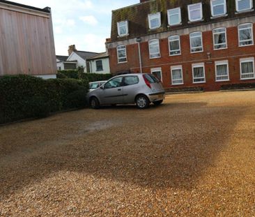 2 bedroom flat to rent - Photo 6