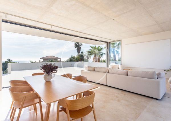 Furnished house for rent on Molí Street (Can Girona)