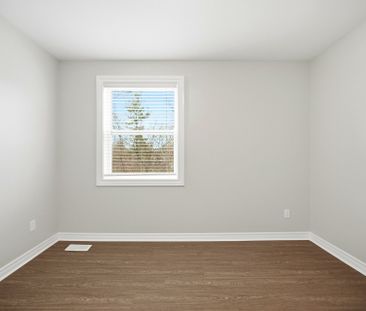 For Lease - 674 Francis Road, Burlington, Ontario - Photo 4