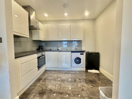 Prince Of Wales Road, Norwich - Photo 4