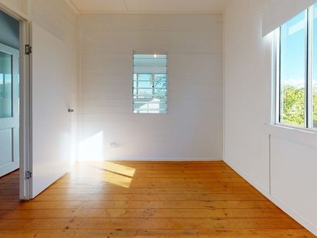 Centrally Located 3 Bedroom Home In Yeppoon! - Photo 4