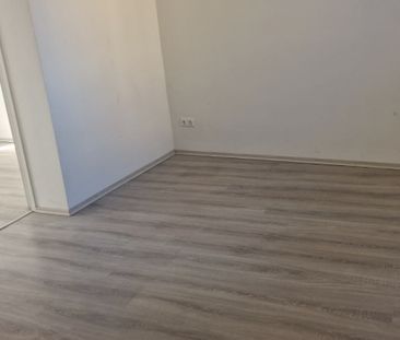 15300 Neu saniertes Haus - wenige Autominuten vom Zentrum entfernt! - Photo 4