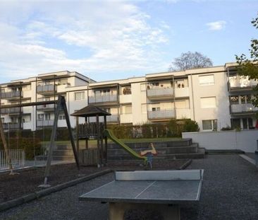 Quiet and central 2.5-room apartment in Baar - Foto 5