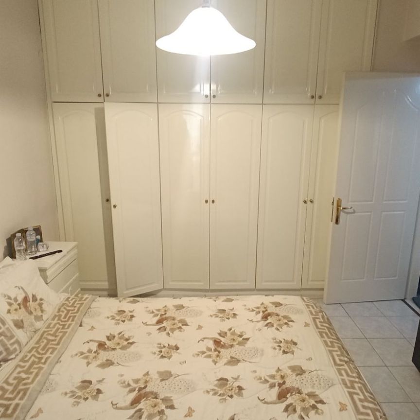 Studio/Γκαρσονιέρα για ενοικίαση Κολοκοτρώνη (Συκιές) - Photo 1